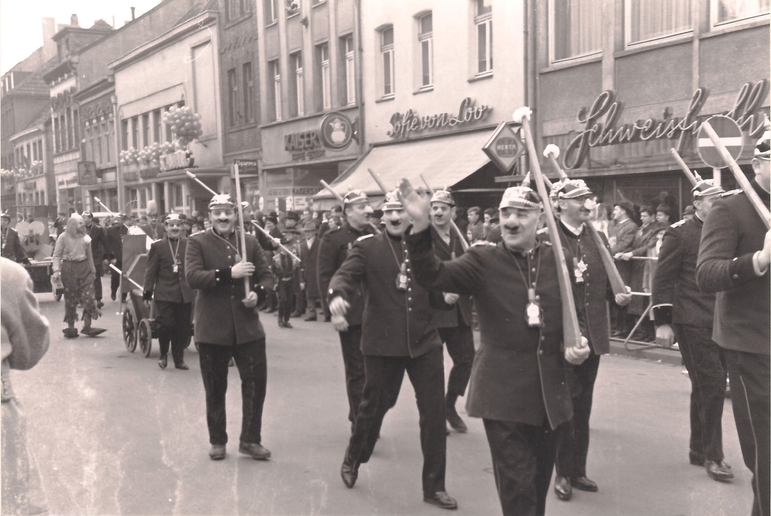 1965-2